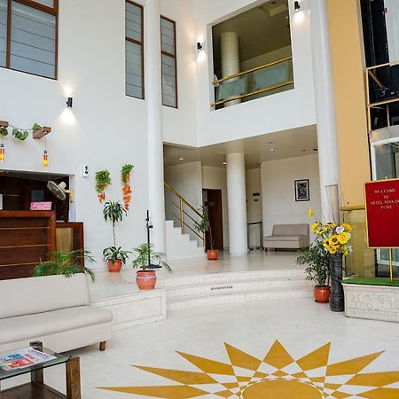 Hotel Viva Inn Yerandwane Buitenkant foto